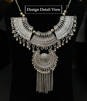 Dajinn Oxidized Silver Heritage Necklace – Handcrafted Fringe & Statement Pendant Design