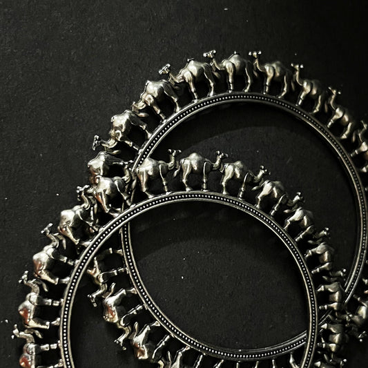Camel Caravan Pure Brass Oxidized Kada