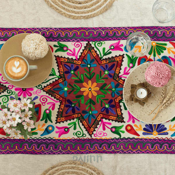 Star Ari Embroidery Table Runner
