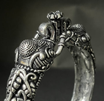 Dajinn Timeless Aura Collection – Brass Oxidized Kada | Oxidized Brass Ethnic Bangle for Women & Girls | Antique Finish From the Roots of India (Elephant Majesty Kada)