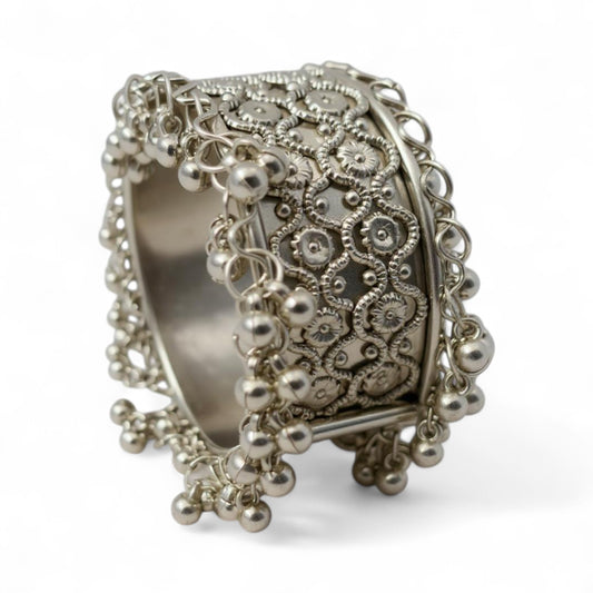 Dajinn Women’s Ethnic Oxidized Brass Bangles | Traditional Kundan & Elegant Design Kada | Antique Traditional Finish Jewelry