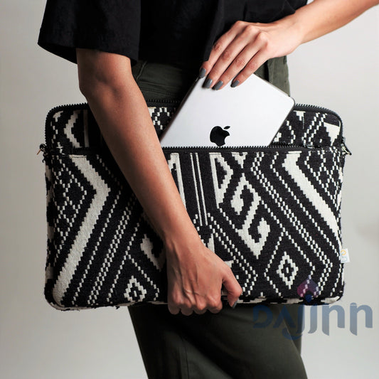 Dajinn Black Monochrome Pocket Laptop/Tablet Sleeve