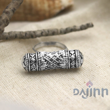 Viditi Silver Oxidized Ring