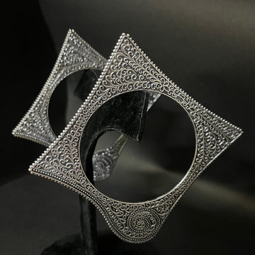 Sheesh Frame Pure Brass Oxidized Kada_1