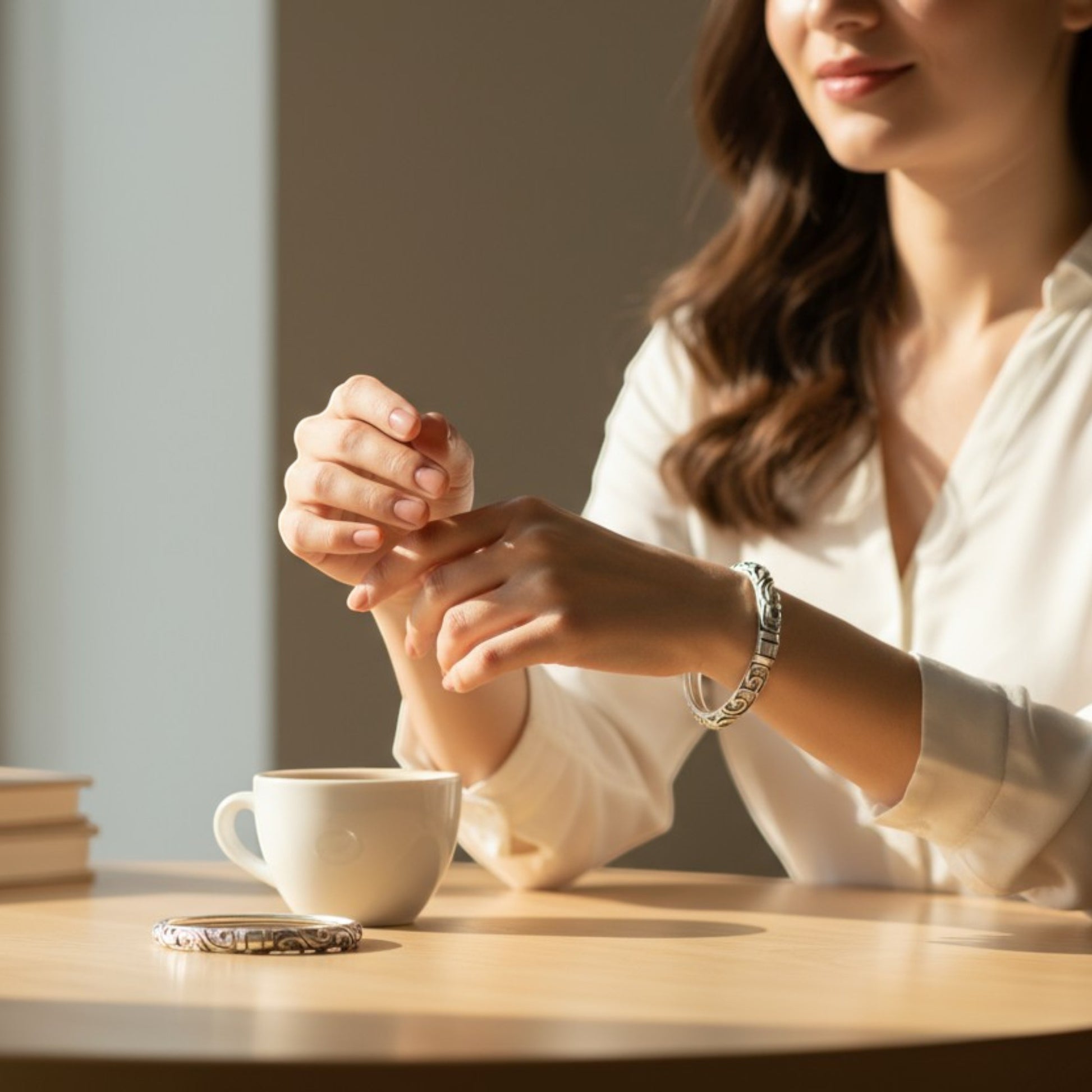 Sultana Scallop Petal Pure Brass Oxidized Kada_9