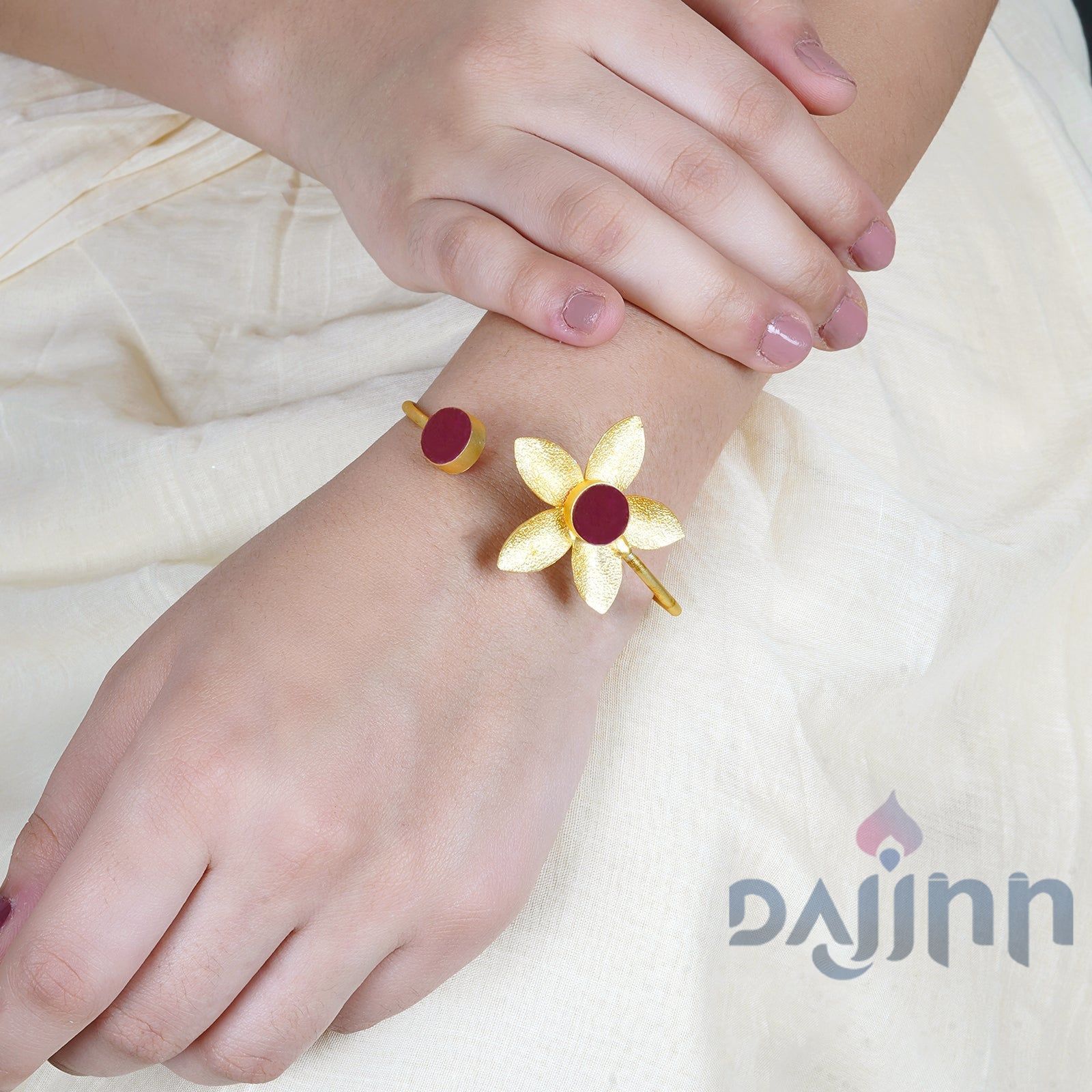 Dajinn Juhi Dark Red Flower Bracelet