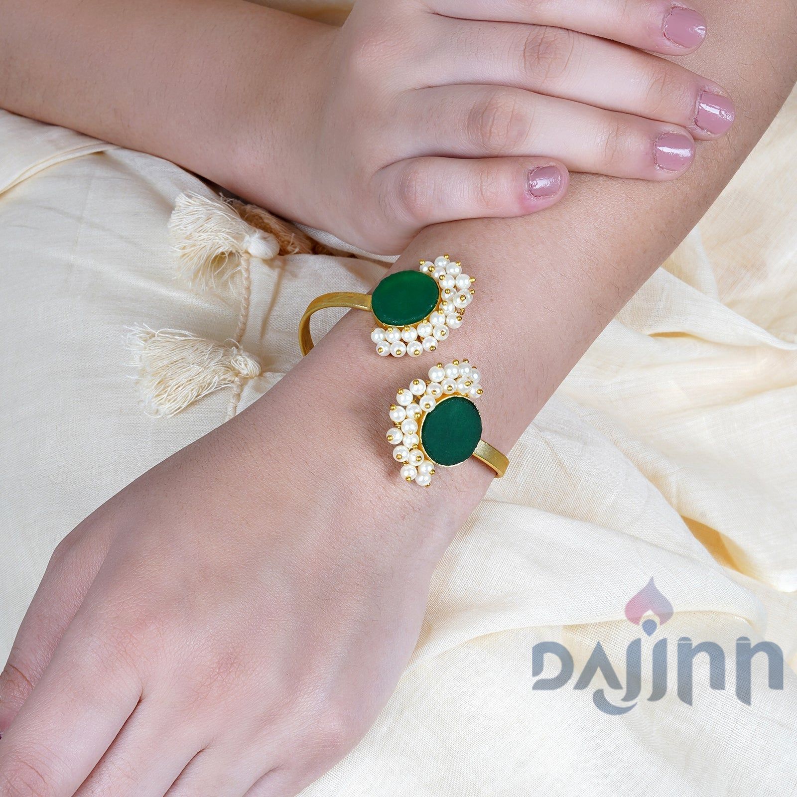 Dajinn Piyali Green Studded Pearl Bracelet