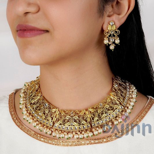 Dajinn Revika Pearl and Gold Necklace Set