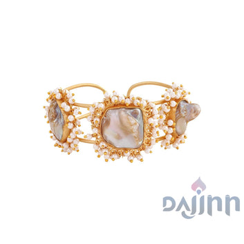 Aakhira gold and white bracelet