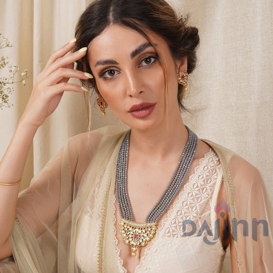 Dajinn Ranihaar Light Grey Beads And Stone Necklace Set