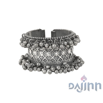 Dajinn Aadrika Silver Oxidised Bracelet