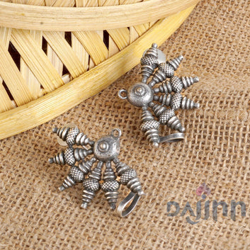 Dajinn Aabirani Silver Oxidised Earrings