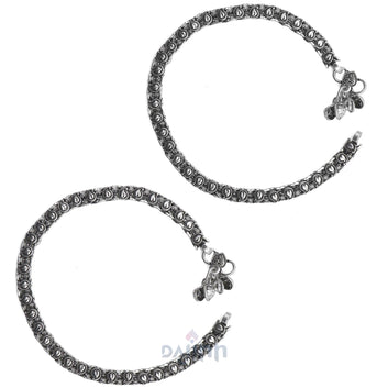 Dajinn Niru Set Of Anklet and Toe Ring