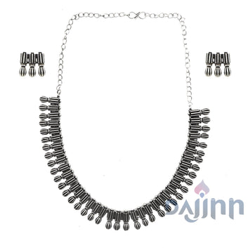 Dajinn Jashwi  Choker Necklace Set