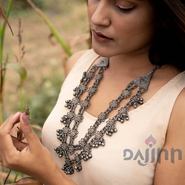 Dajinn Rua Antique Silver Polish Long Necklace