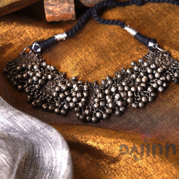 Dajinn Shrika Antique Silver Polish Choker Necklace