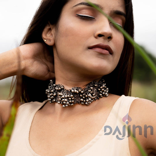 Dajinn Shrika Antique Silver Polish Choker Necklace