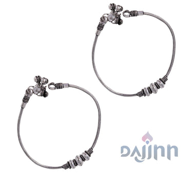 Dajinn Sejal Silver Oxidised Anklets