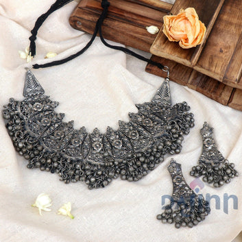 Dajinn Shreejal Antique Silver Oxidised Necklace Set