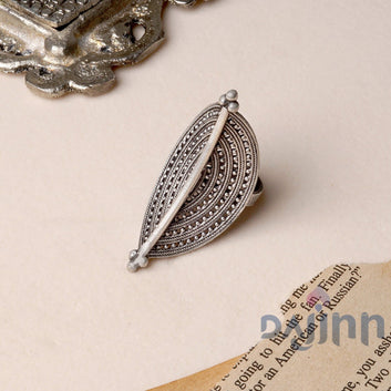 Dajinn Dhanya Silver Oxidised Ring