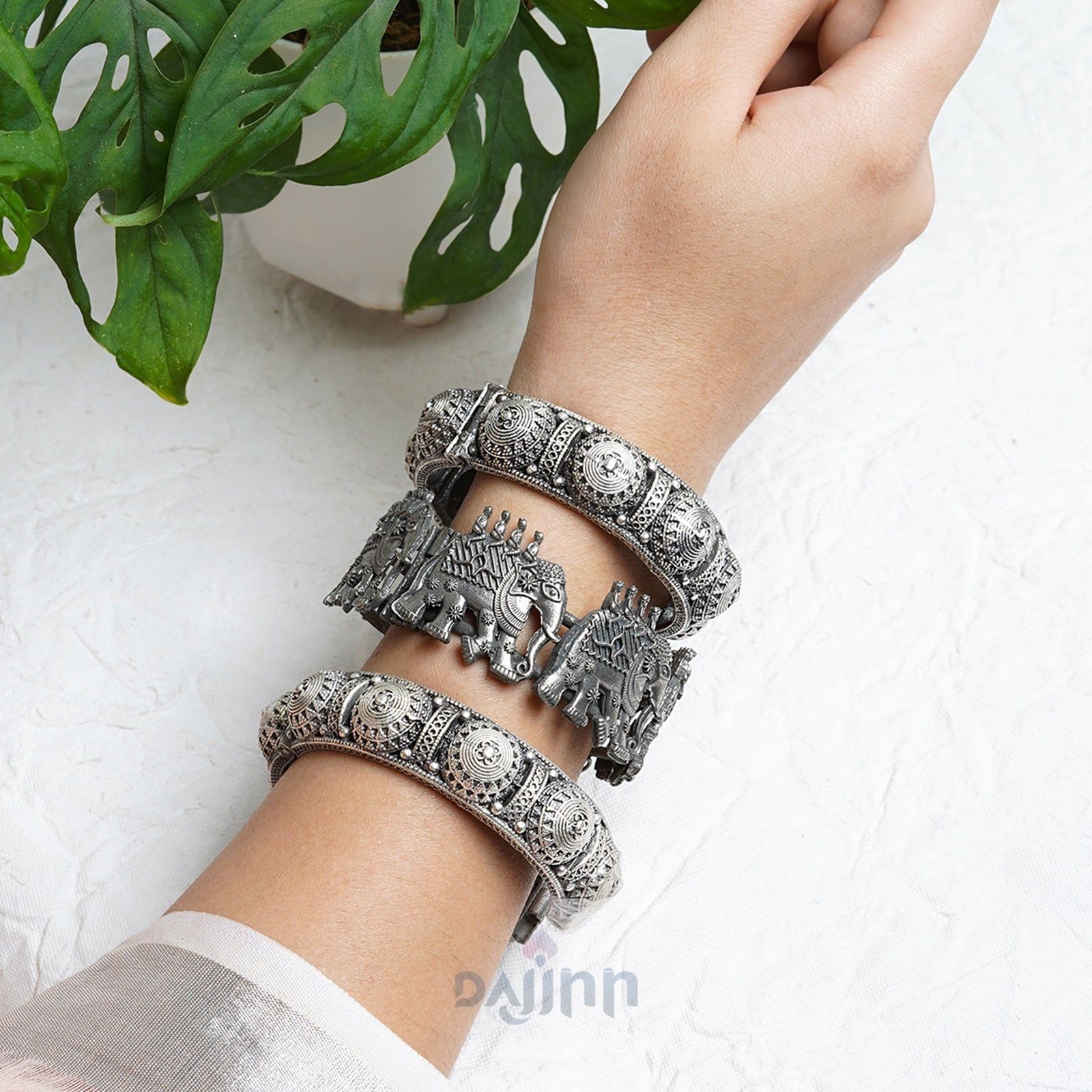 Dajinn Aadarshini Stacked Bracelet Set