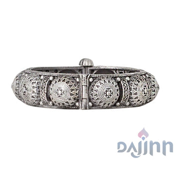 Dajinn Aadarshini Stacked Bracelet Set