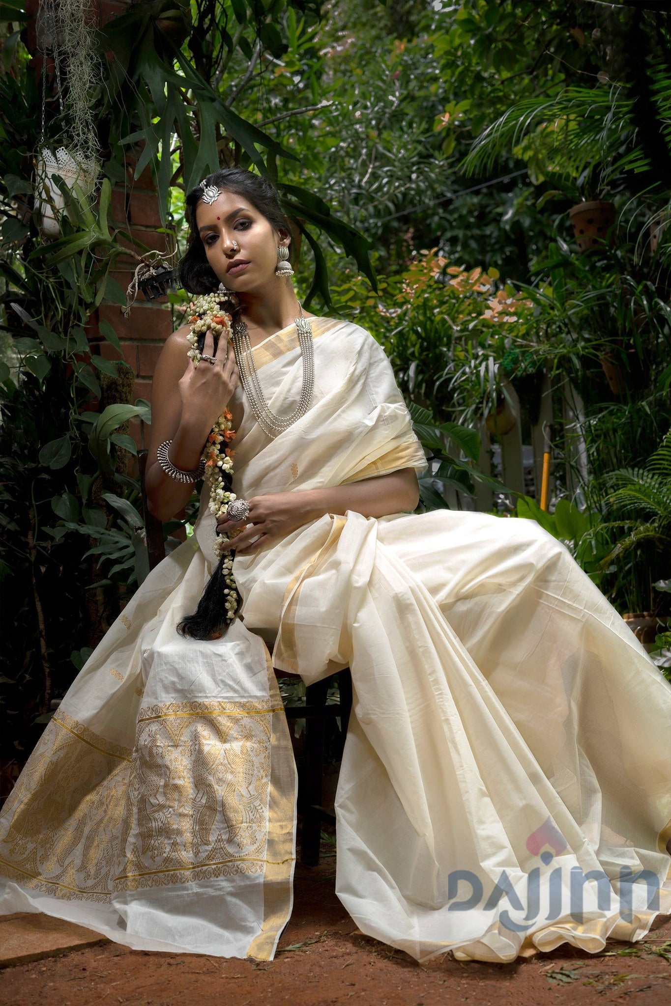 AYSR Boutique Anjila White and Gold Kerala Cotton Kasavu Saree