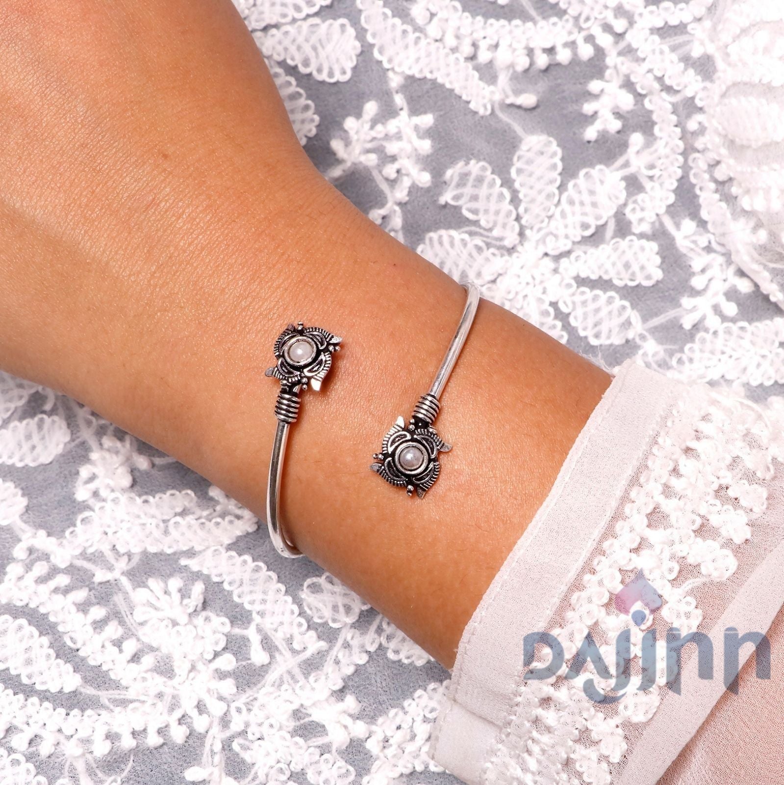 Aparna White Flower Silver Oxidized Bracelet