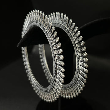 Zareen Square Filigree Pure Brass Oxidized Kada_3